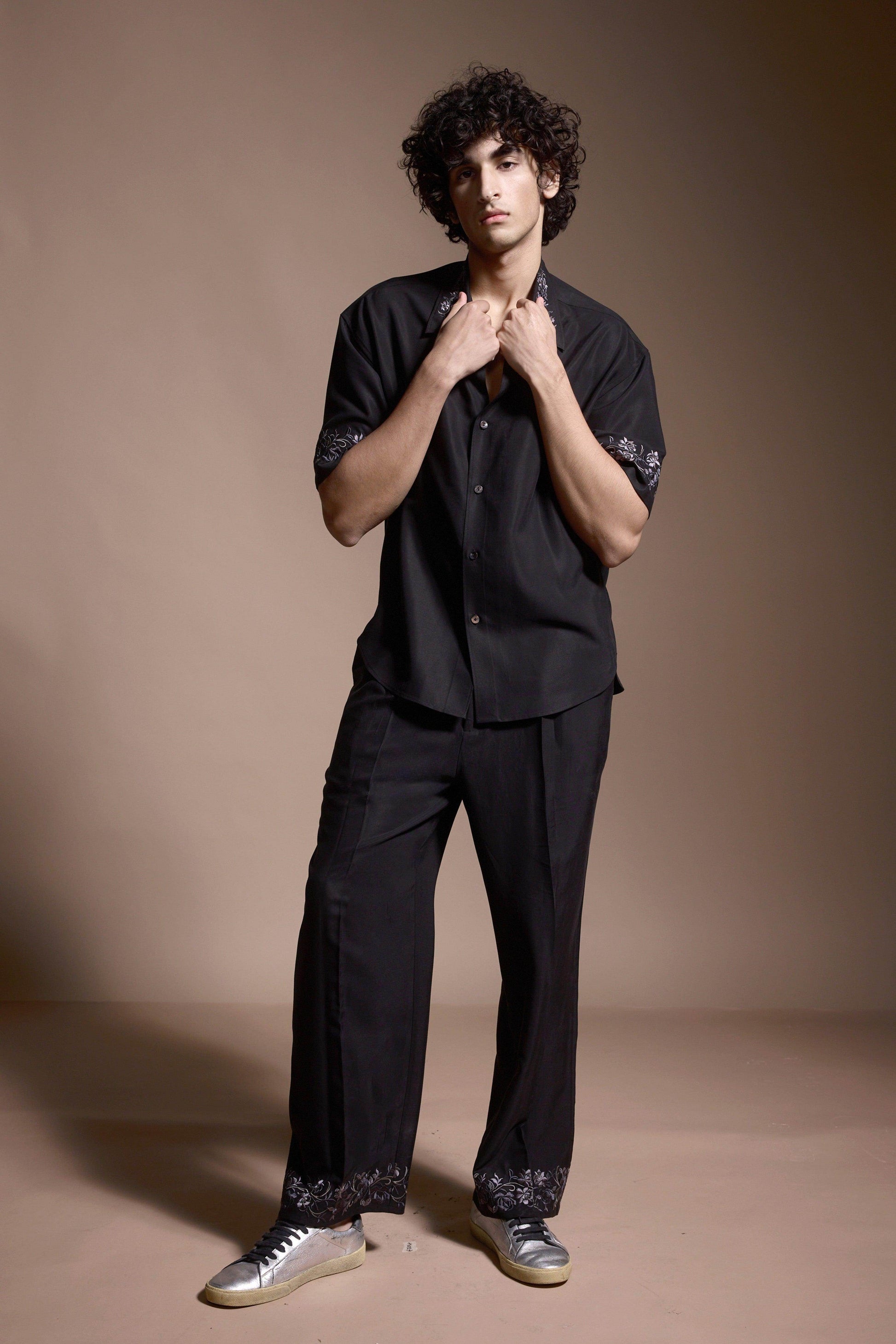 METALLIC EMBROIDERED PANT - dash and dot