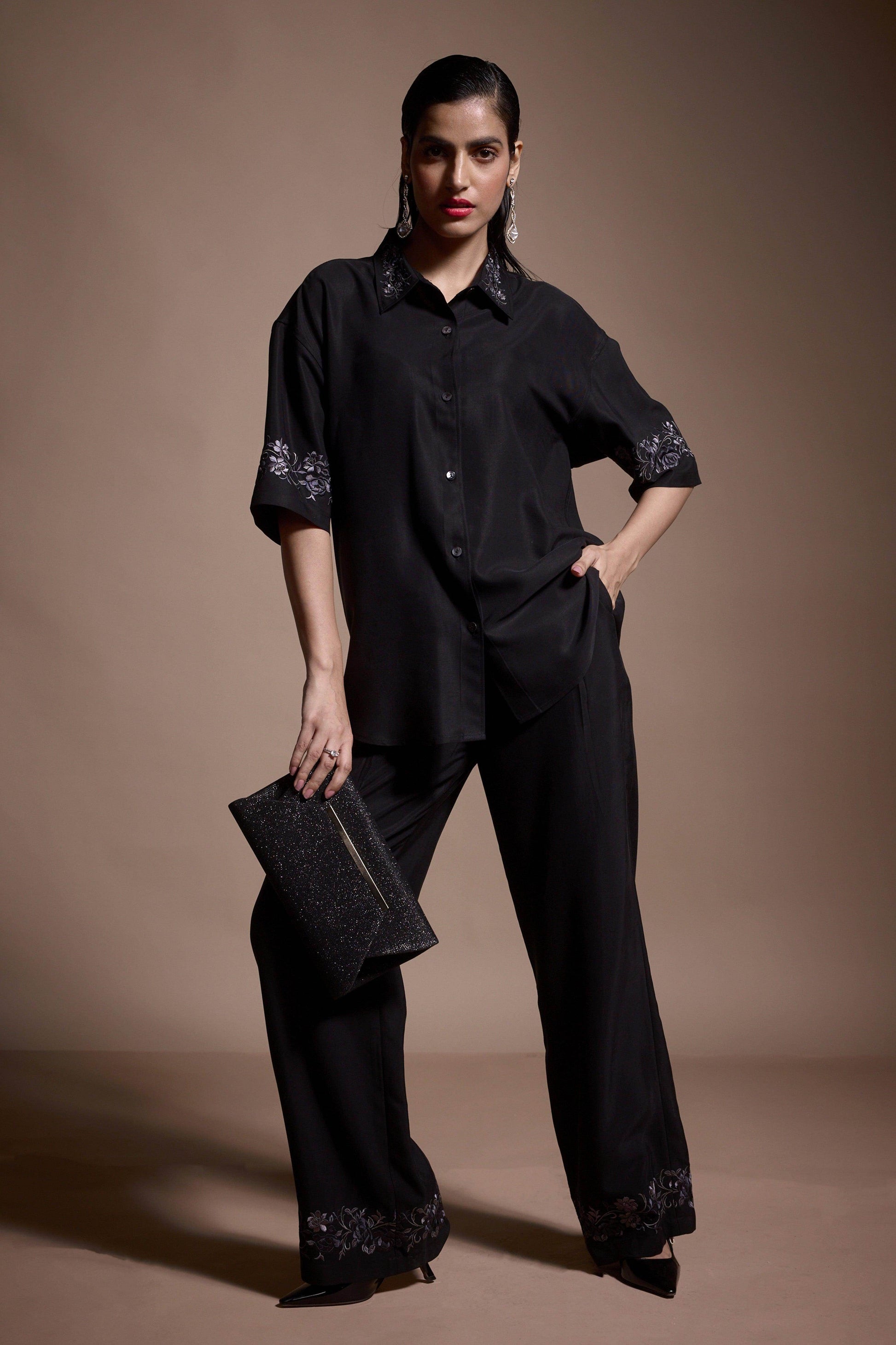 METALLIC EMBROIDERED PANT - dash and dot