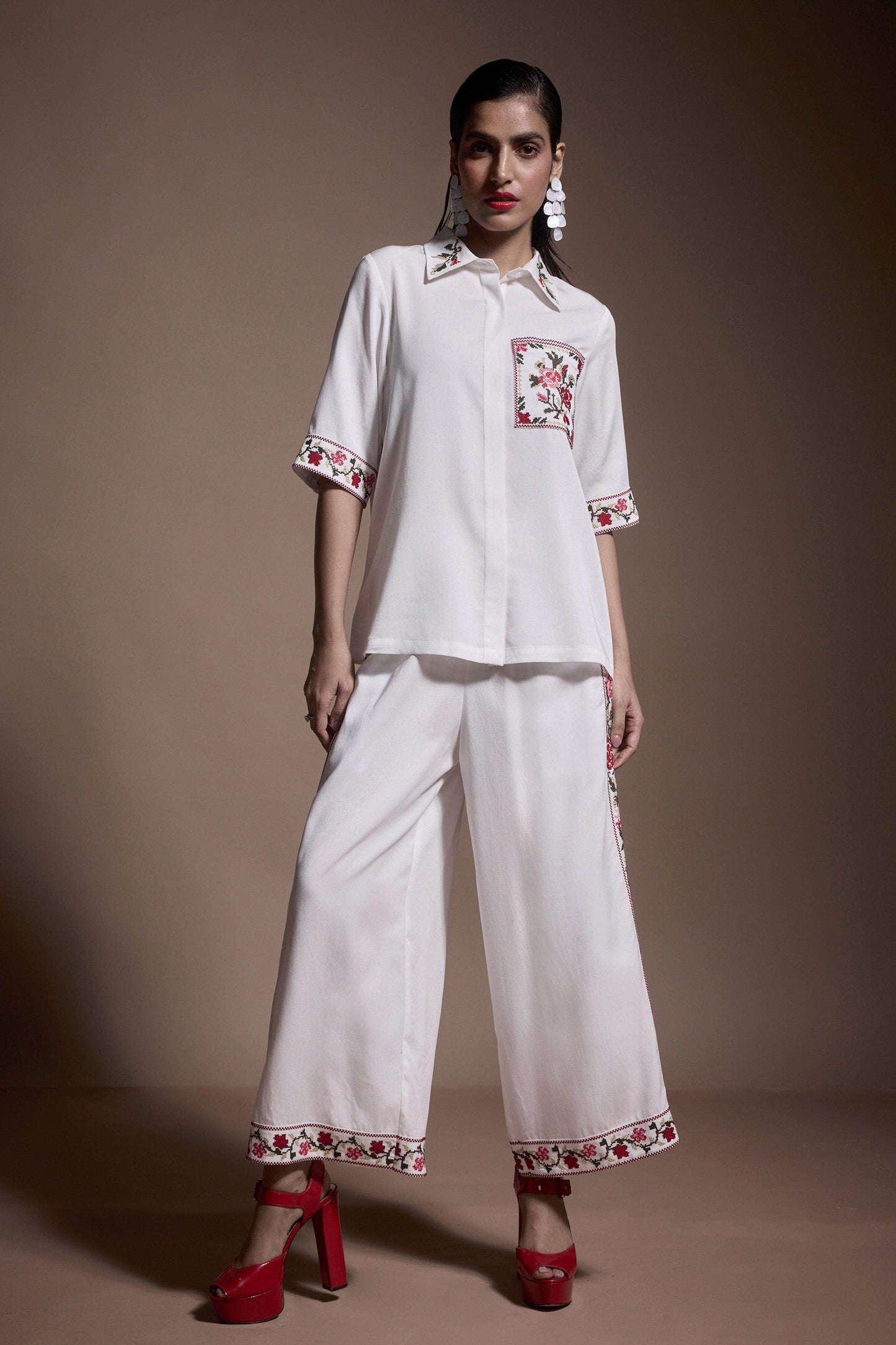 CROSS STITCH SET - dash and dot