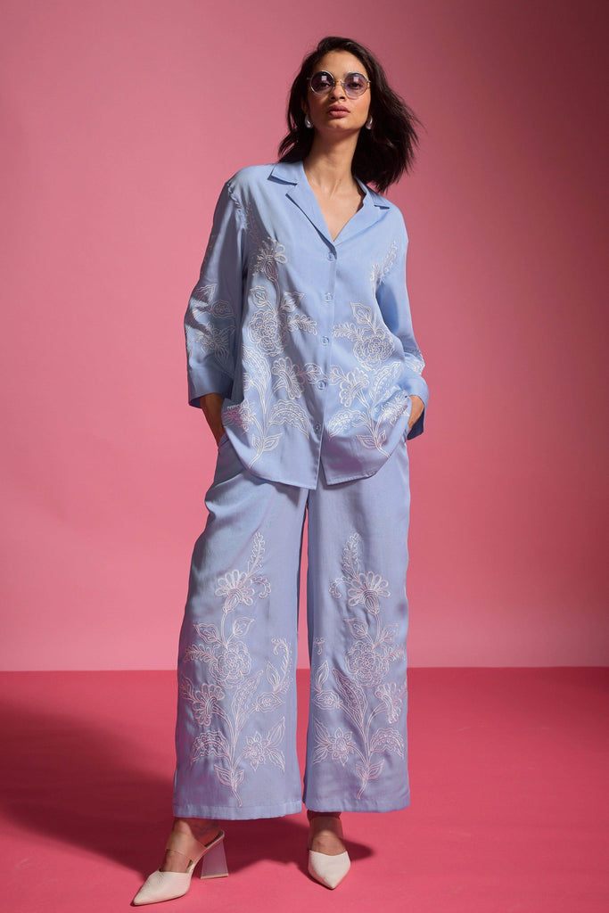 PLACEMENT EMBROIDERED SET - dash and dot dash and dot