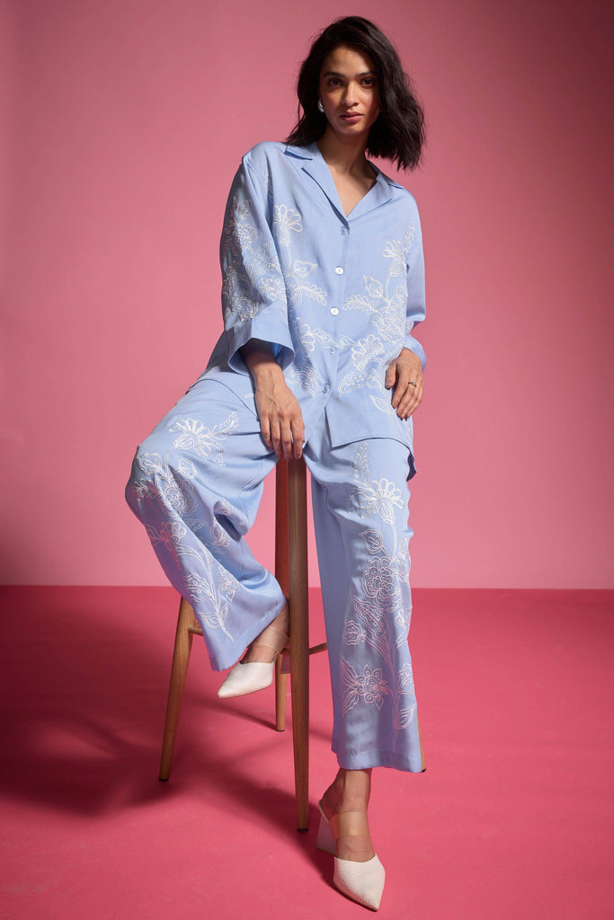 PLACEMENT EMBROIDERED SET - dash and dot dash and dot