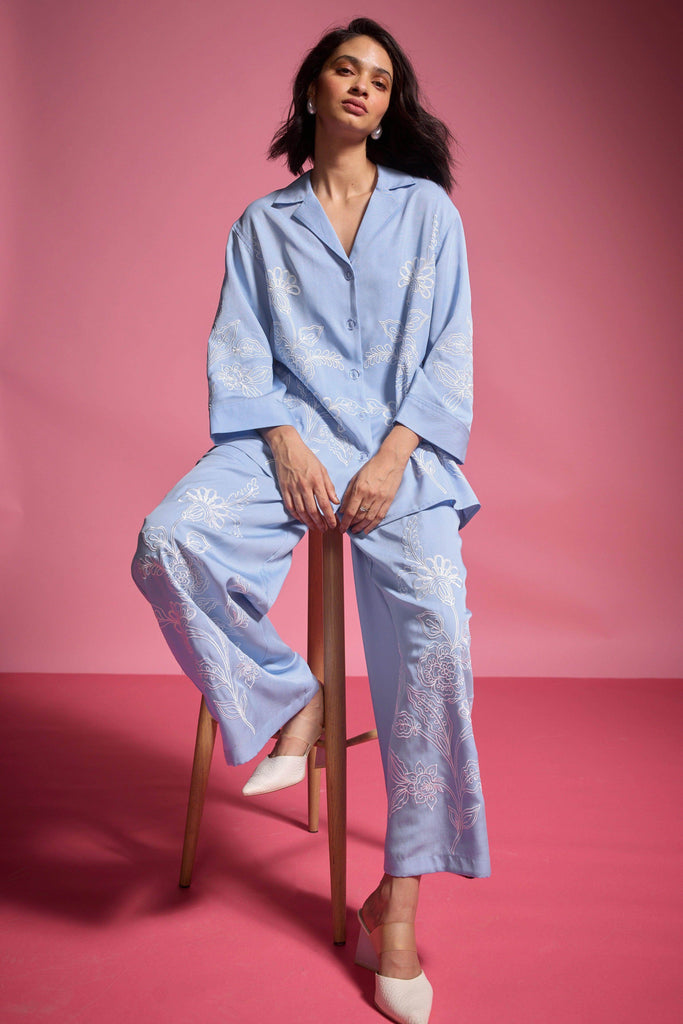 PLACEMENT EMBROIDERED SET - dash and dot dash and dot