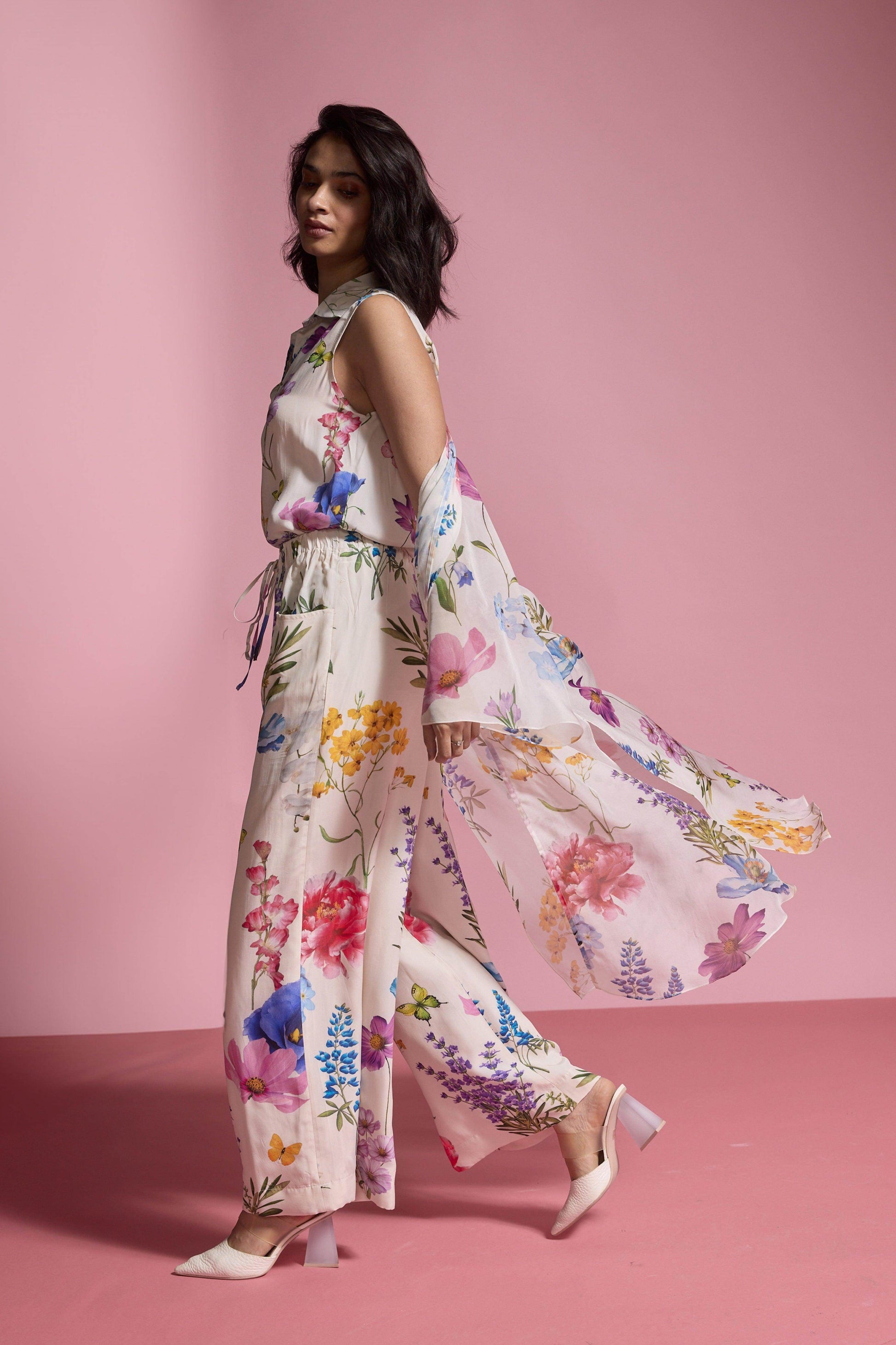 SLEEVELESS FLORAL PANT SET - dash and dot