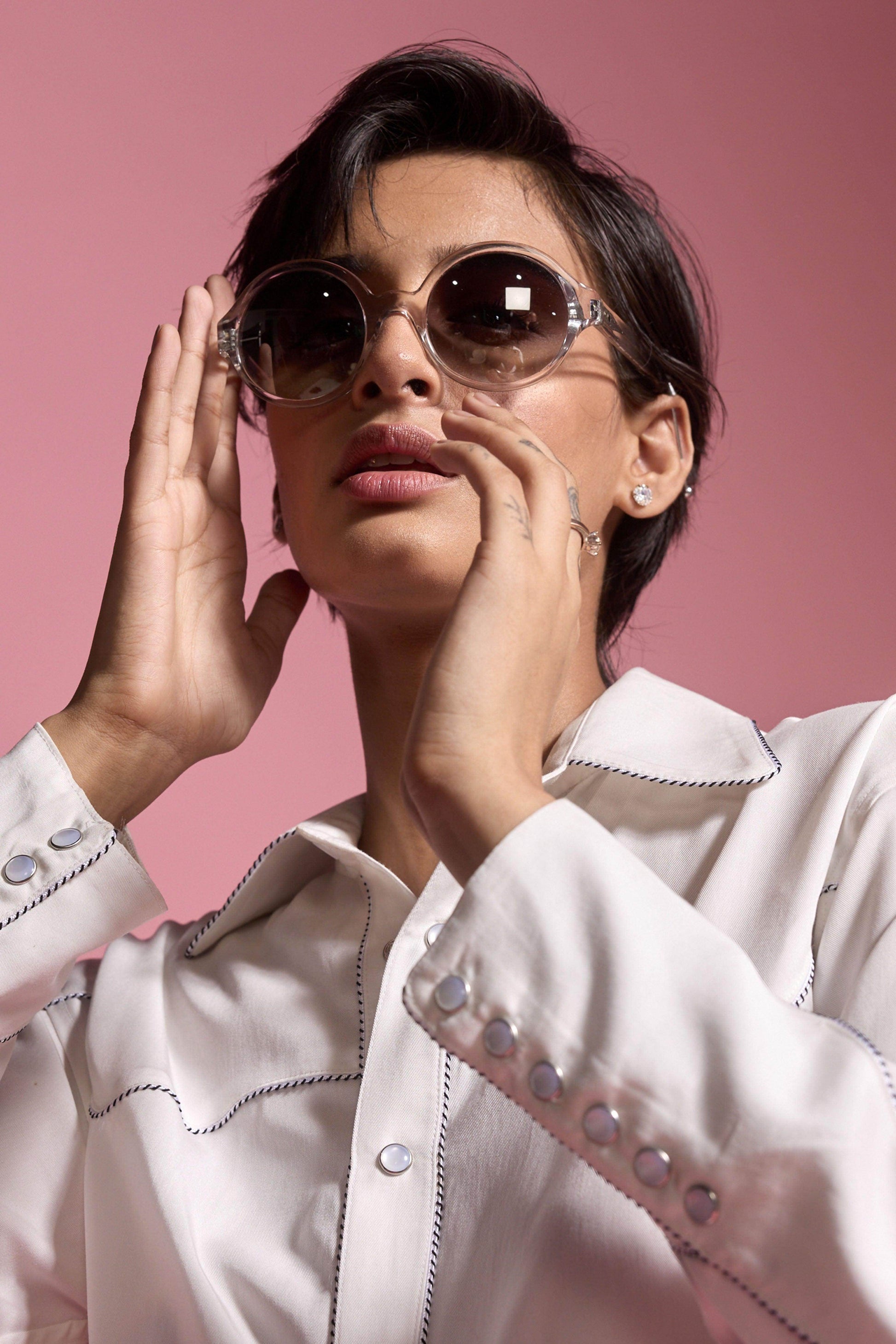 CONTRAST PIPED SET - dash and dot