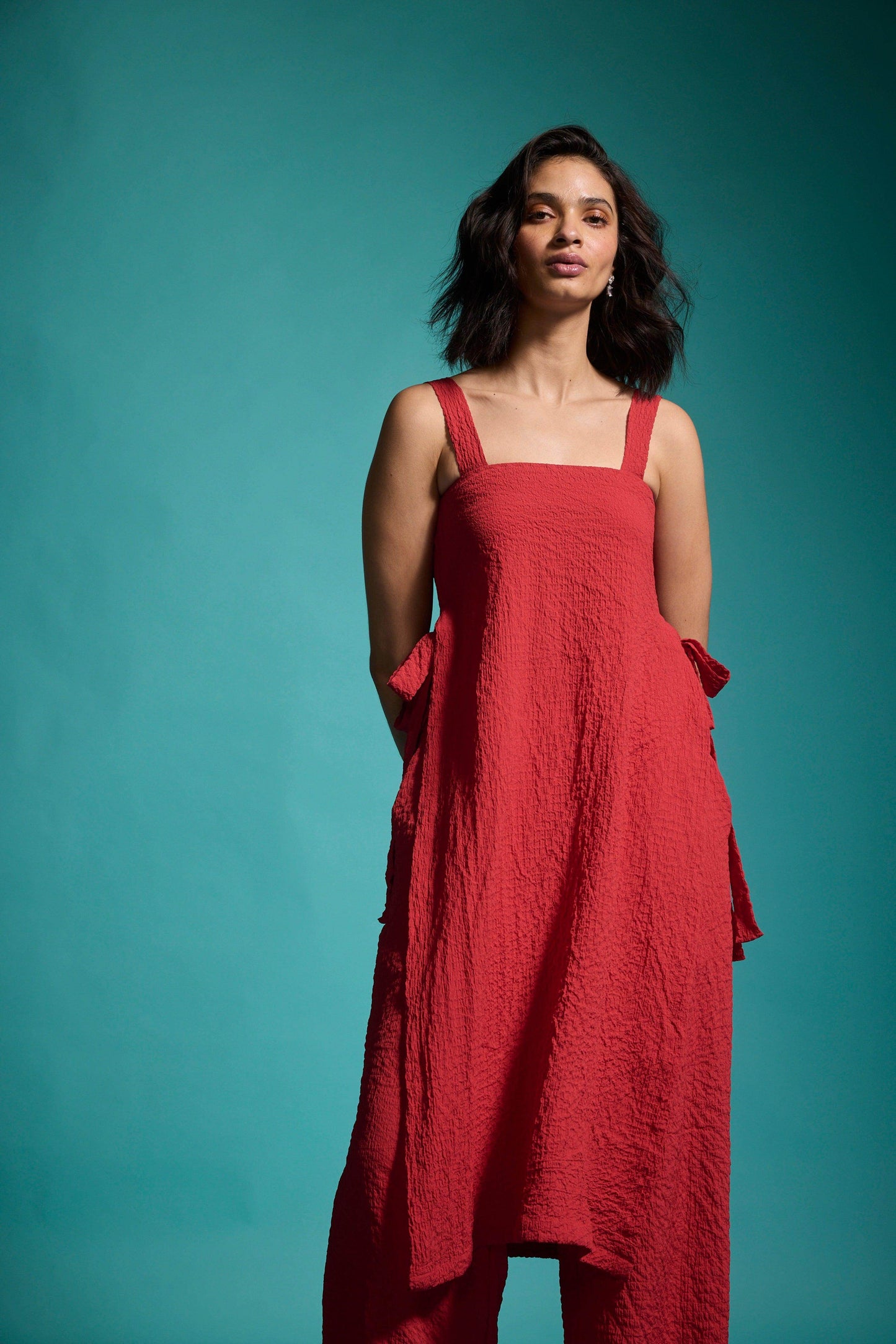 TEXTURED SIDE TIE SET - dash and dot