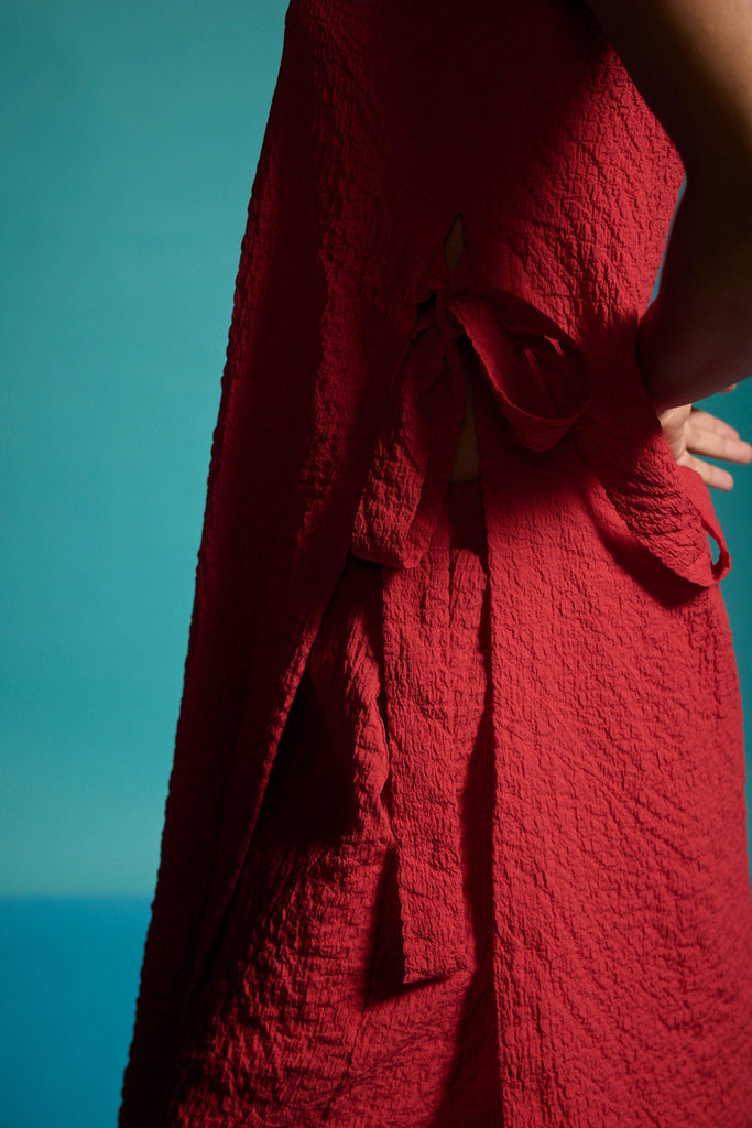 TEXTURED SIDE TIE SET - dash and dot dash and dot