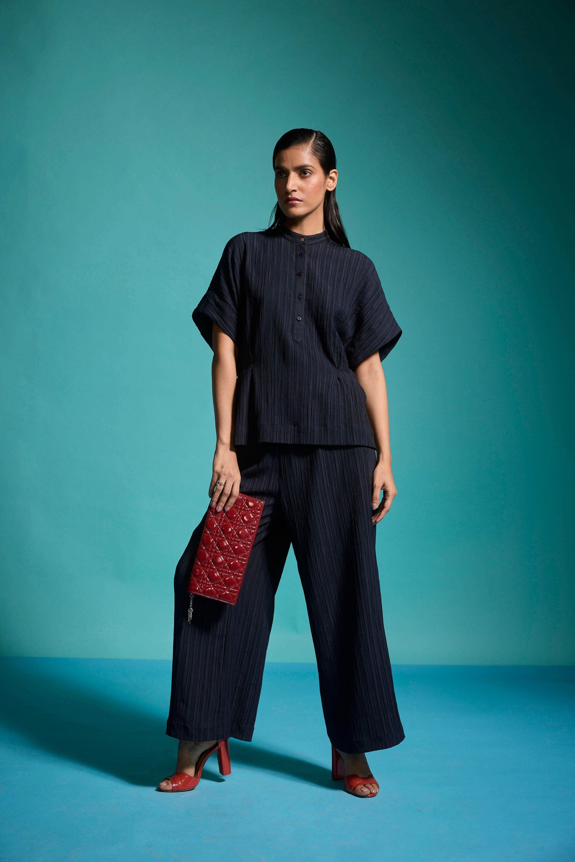 TEXTURED STRUCTURED SHIRT - dash and dot