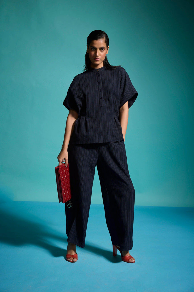 TEXTURED STRUCTURED SET - dash and dot dash and dot