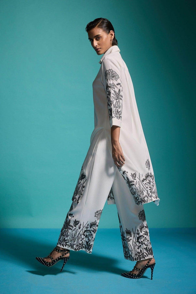 OUTLINE EMBROIDERED PANT - dash and dot dash and dot