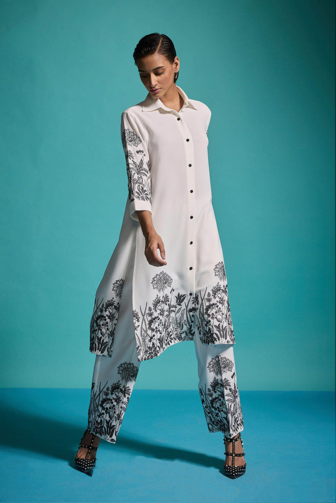 OUTLINE EMBROIDERED PANT - dash and dot dash and dot