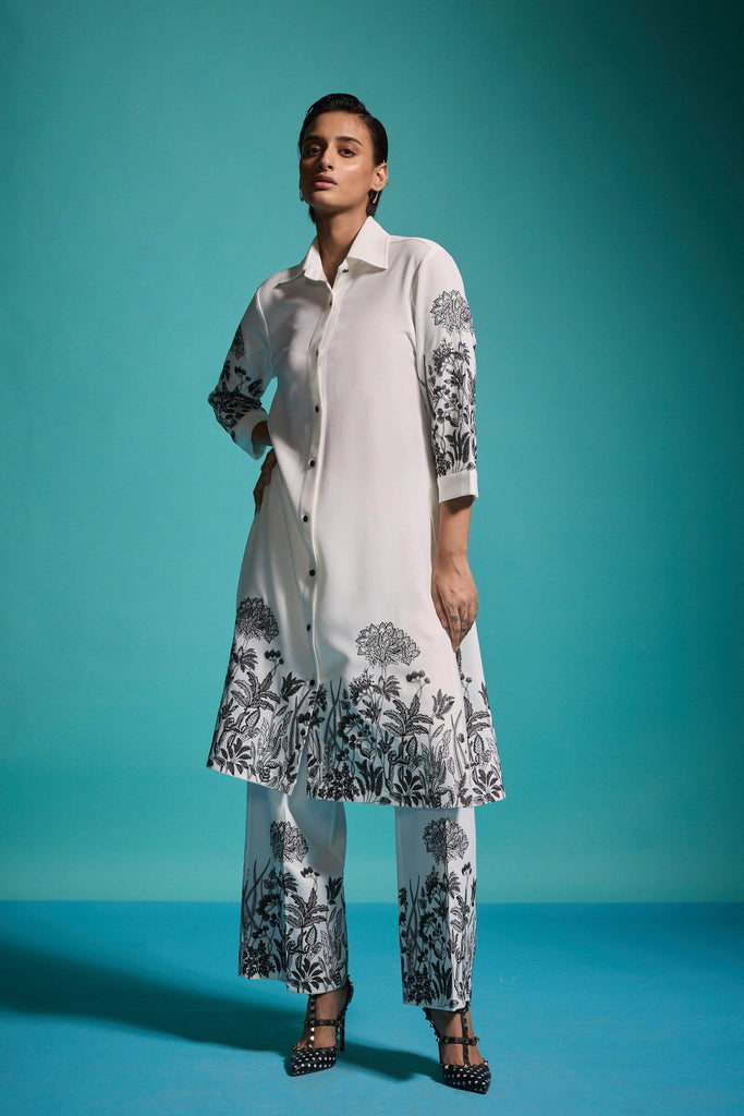 OUTLINE EMBROIDERED SHIRT - dash and dot dash and dot