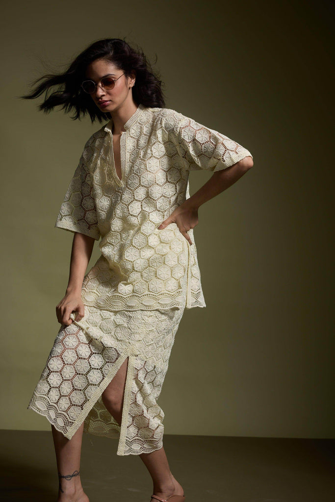 LEMON LACE TOP - dash and dot dash and dot