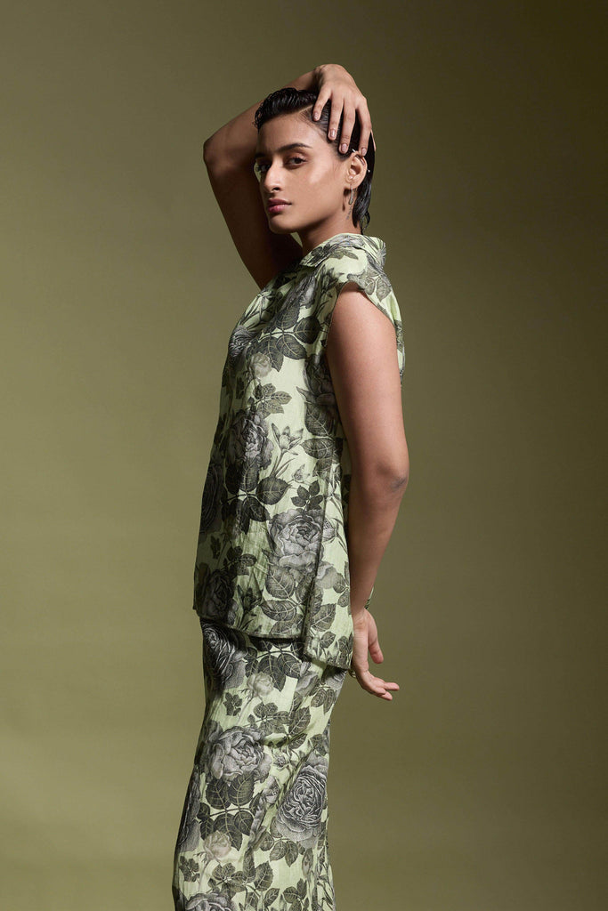 FLORAL LINEN SLEEVELESS TOP - dash and dot dash and dot