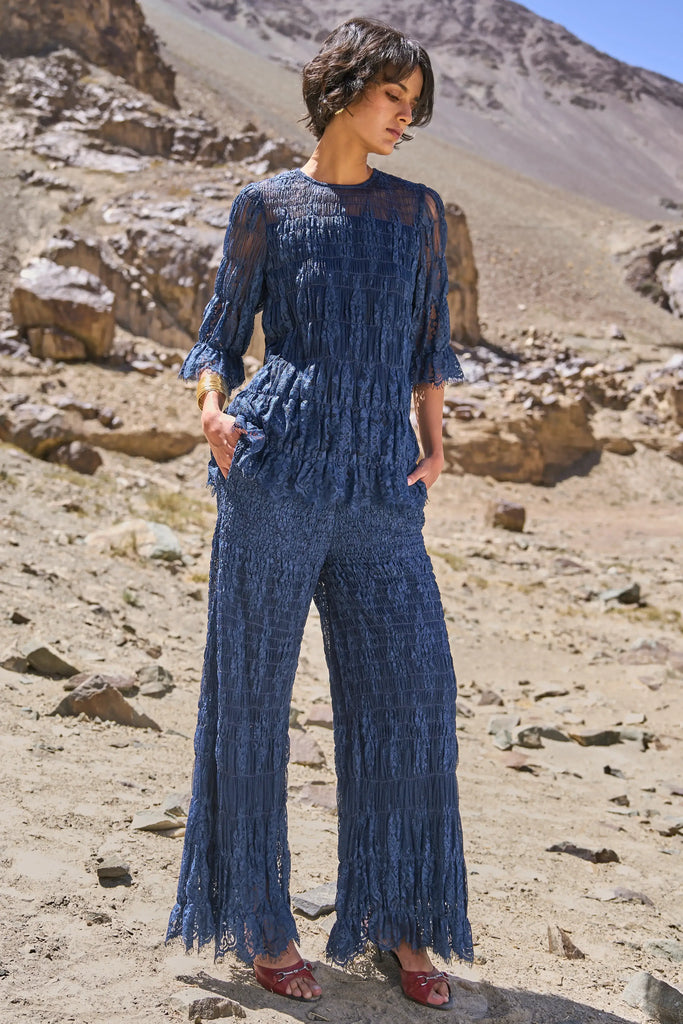 ALLOVER RUCHED LACE TOP dash and dot