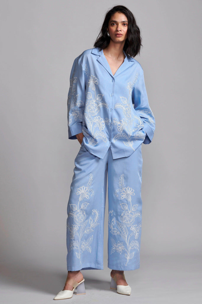 PLACEMENT EMBROIDERED SET - dash and dot dash and dot