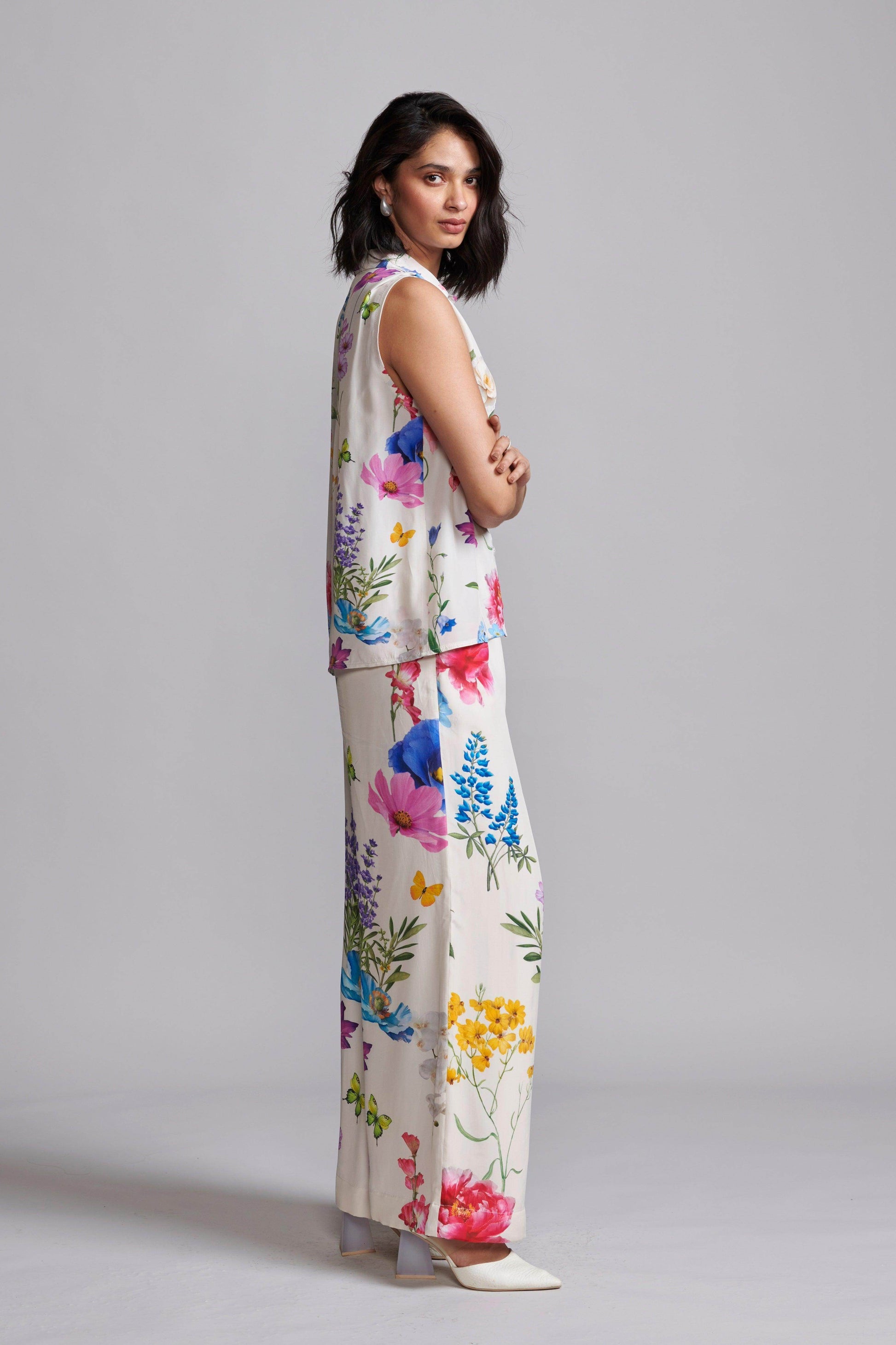 SLEEVELESS FLORAL PANT SET - dash and dot