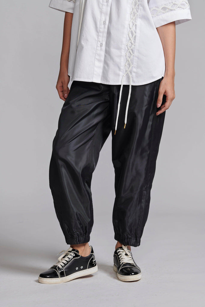 SHOELACE SHIRT - dash and dot dash and dot