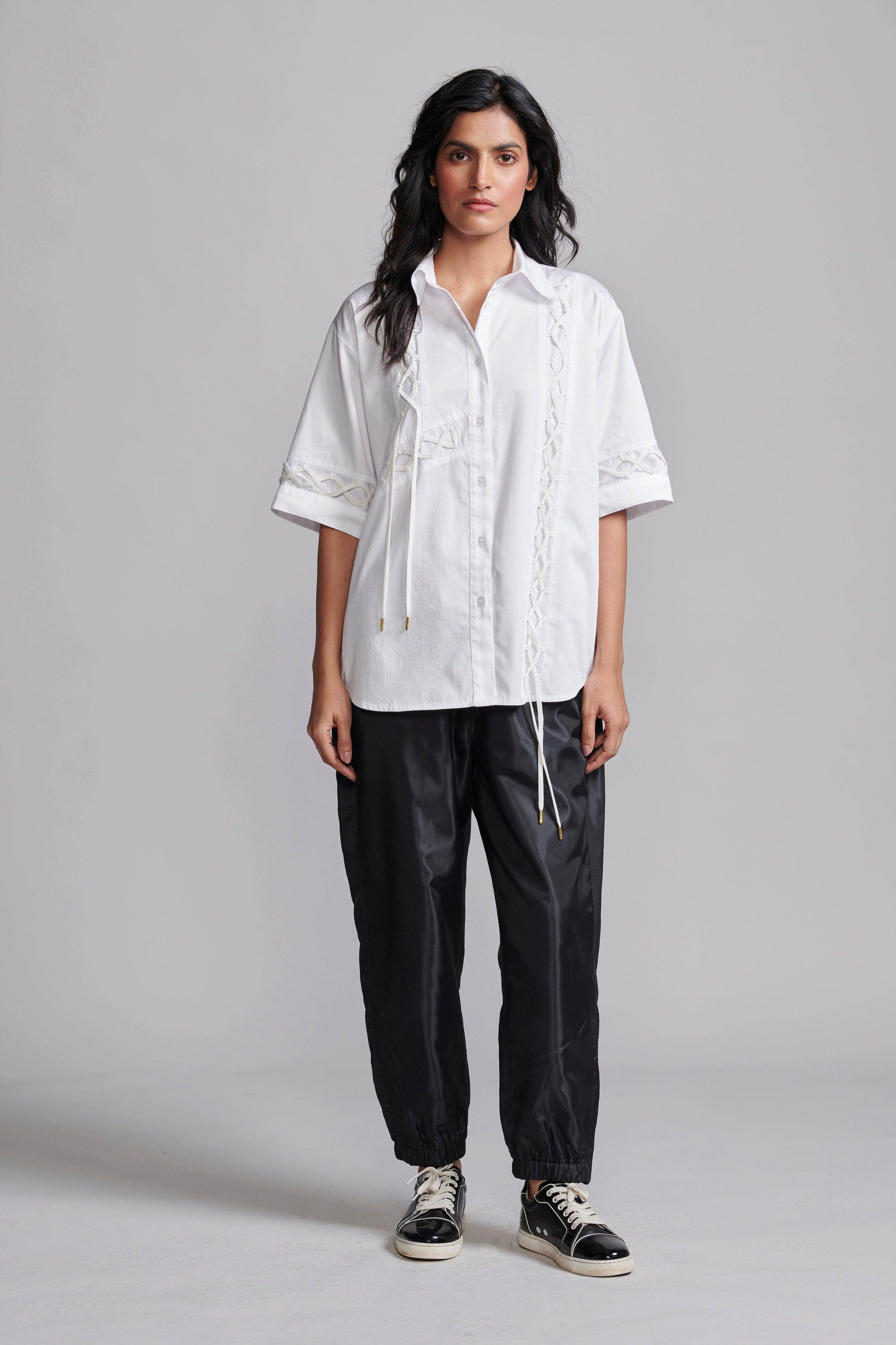 SHOELACE SHIRT - dash and dot