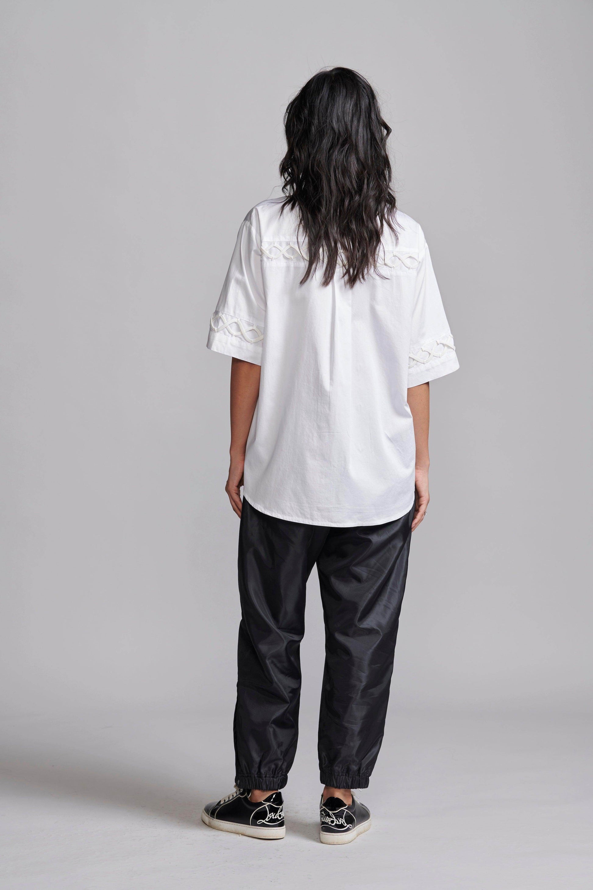 SHOELACE SHIRT - dash and dot