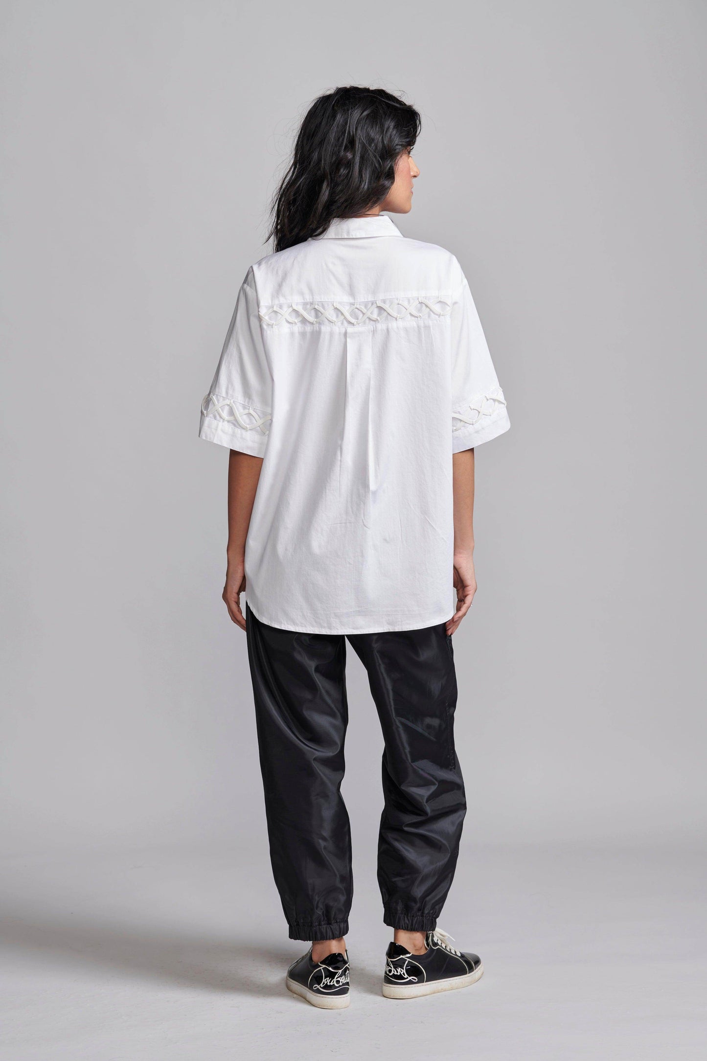 SHOELACE SHIRT - dash and dot