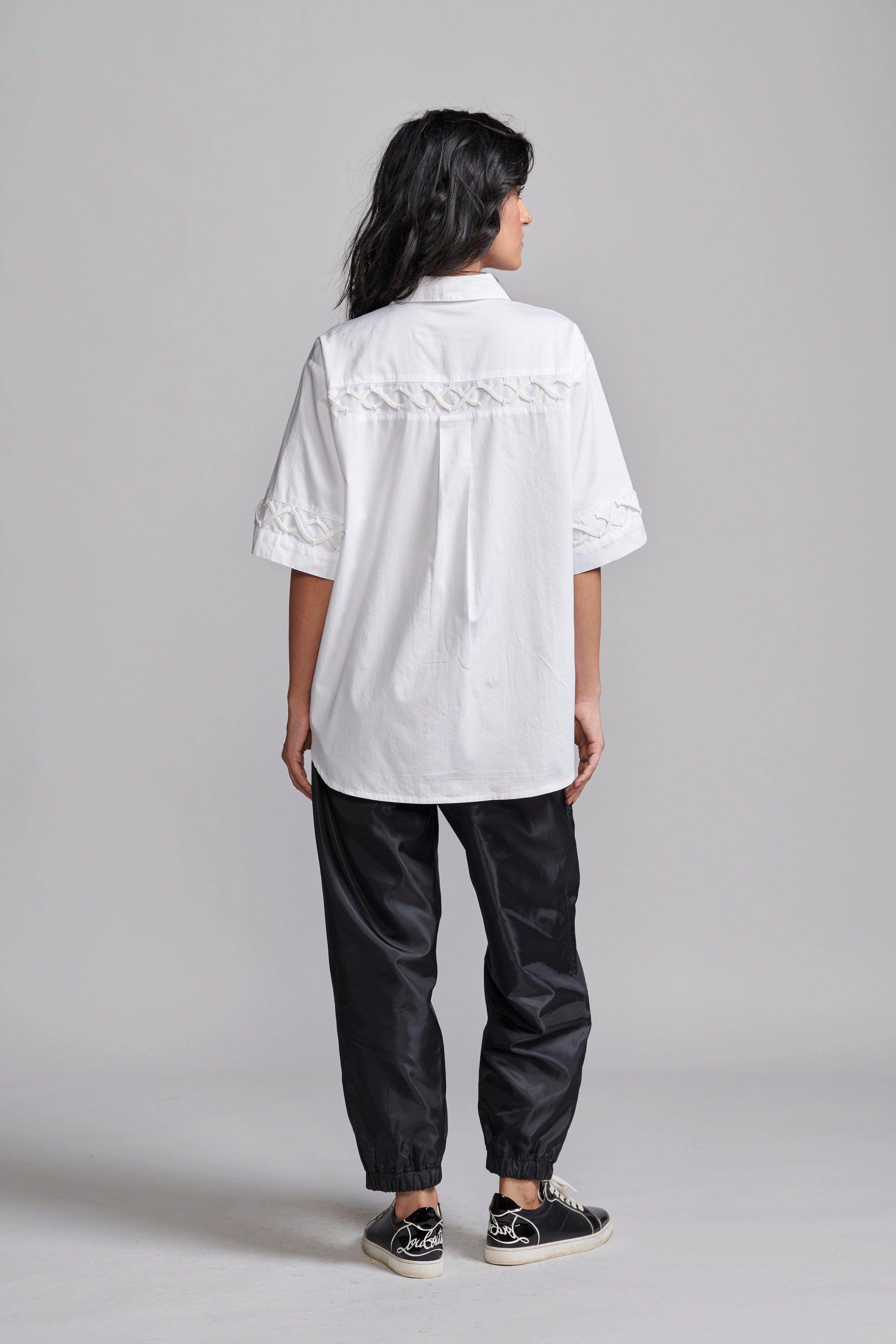 SHOELACE SHIRT - dash and dot