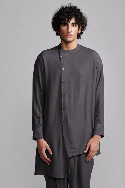 UNEVEN HEM LONG SHIRT - dash and dot