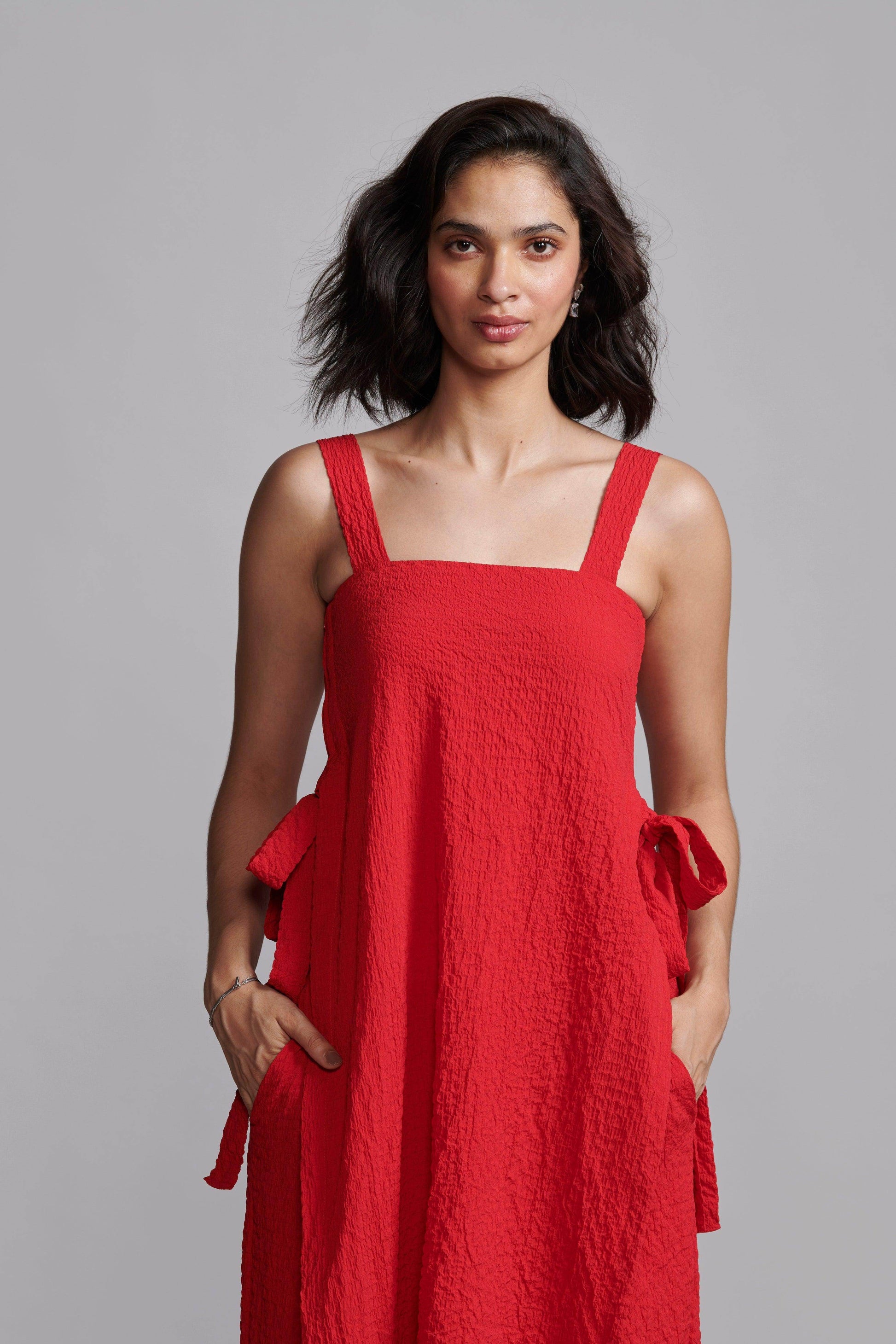 TEXTURED SIDE TIE SET - dash and dot