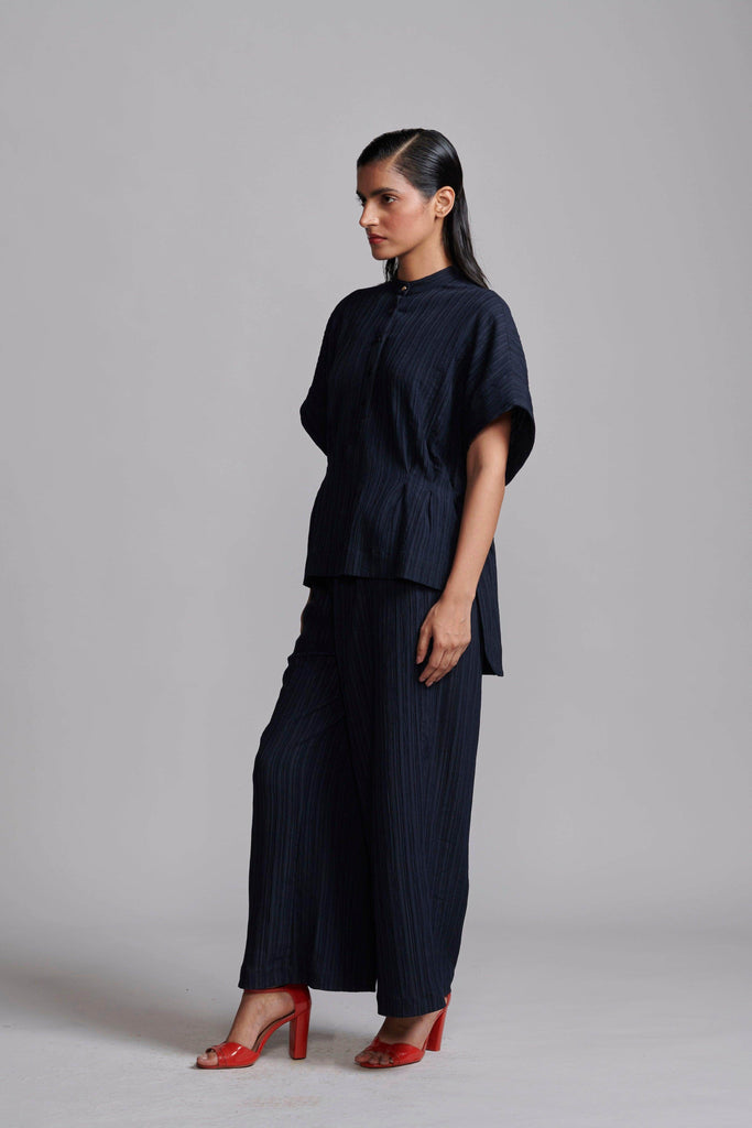 TEXTURED STRUCTURED SET - dash and dot dash and dot