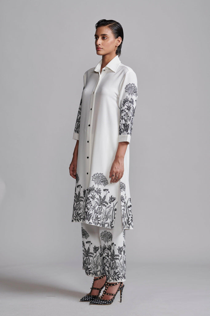 OUTLINE EMBROIDERED PANT - dash and dot dash and dot