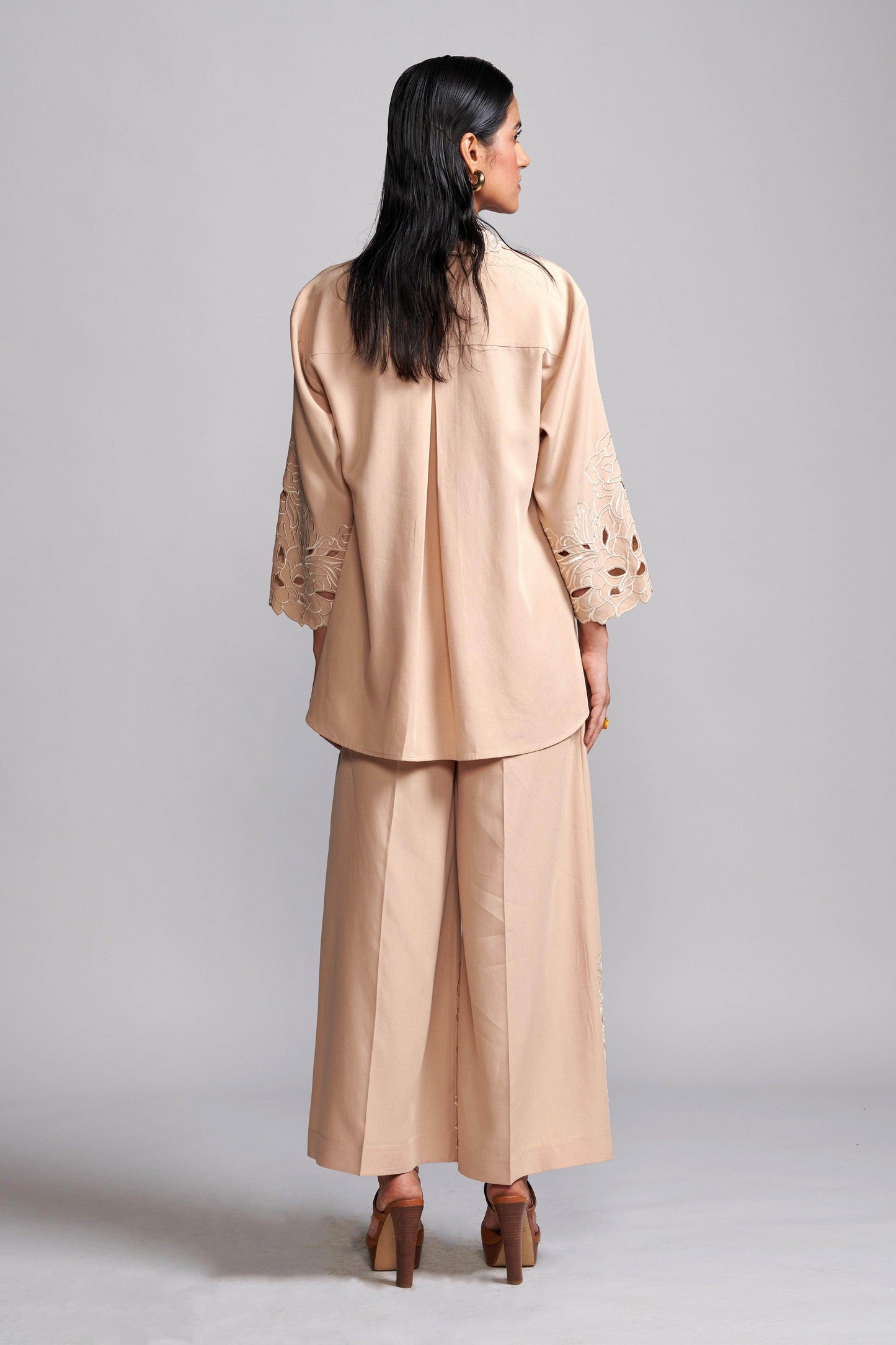 CUTWORK EMBROIDERED SHIRT - dash and dot