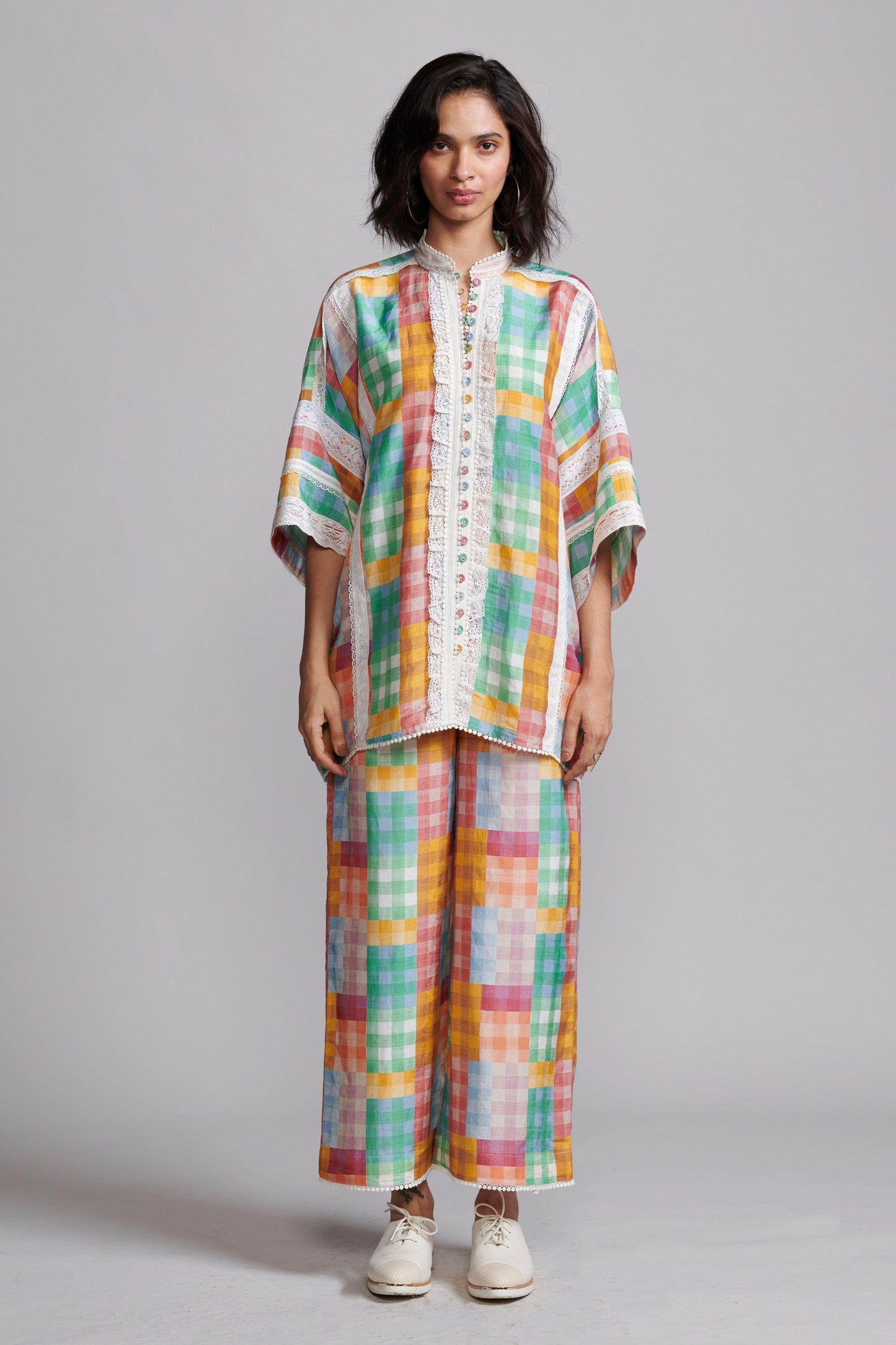 CUTWORK LACE SHIRT - dash and dot