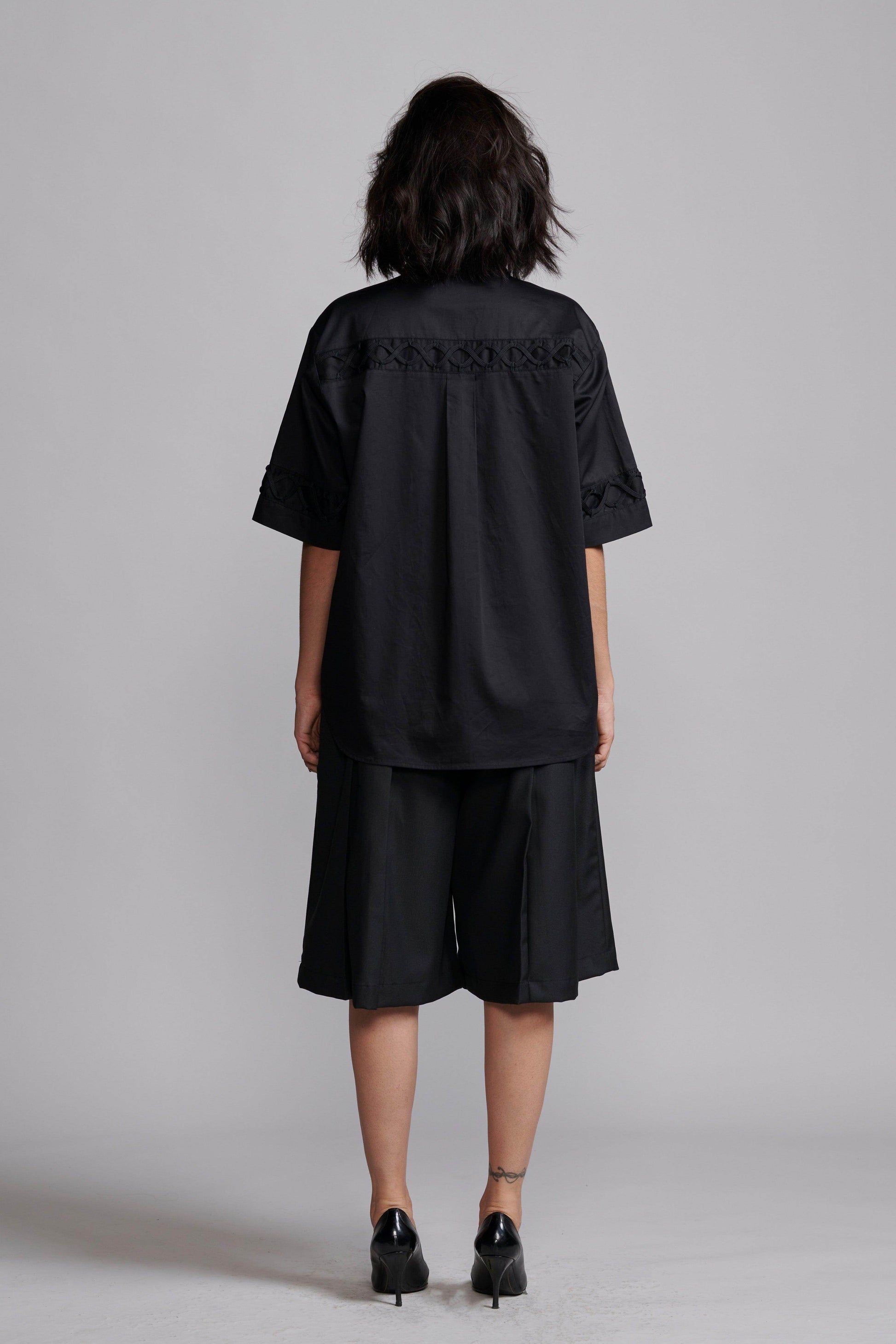 SHOELACE SHIRT - dash and dot