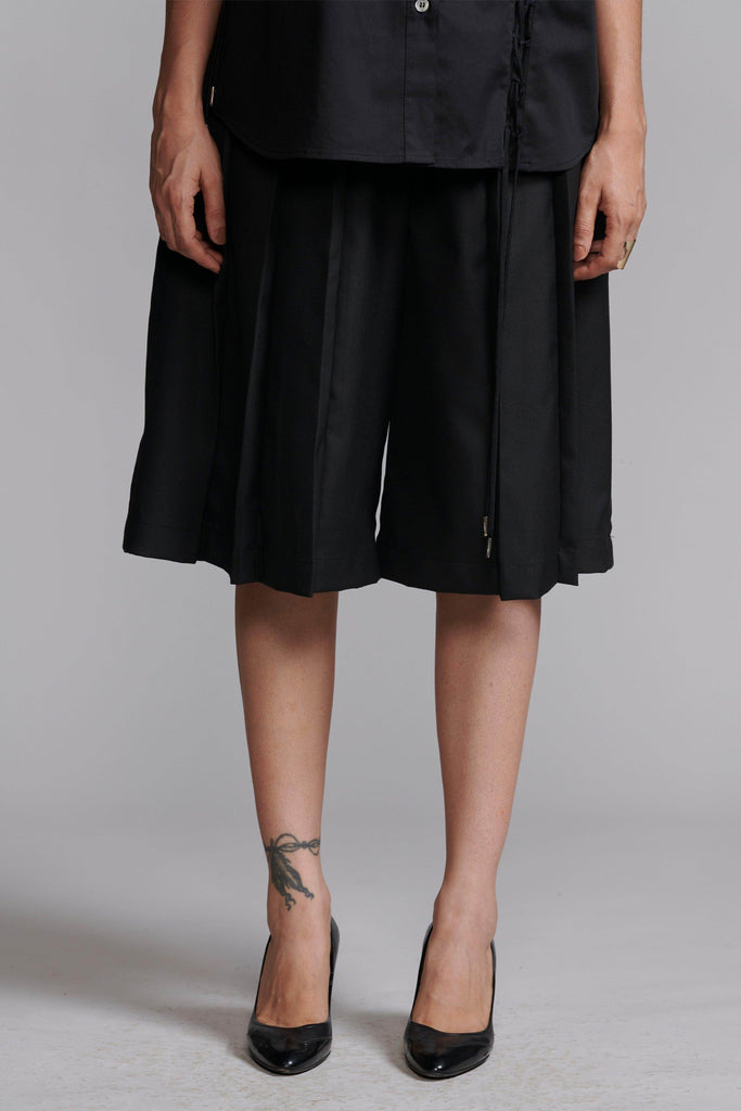 PLEATED SHORTS - dash and dot dash and dot