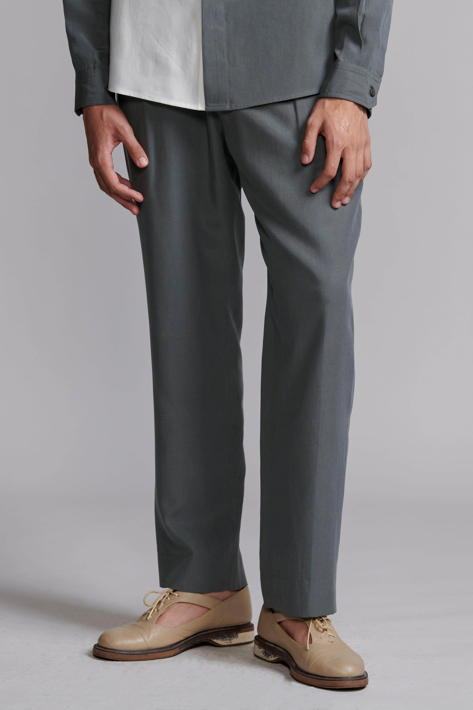 GREY/WHITE BLOCKED SET - dash and dot