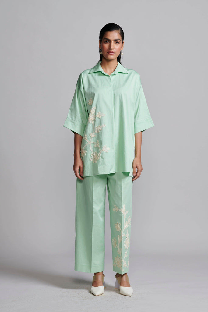 MOTIF EMBROIDERED SET - dash and dot dash and dot