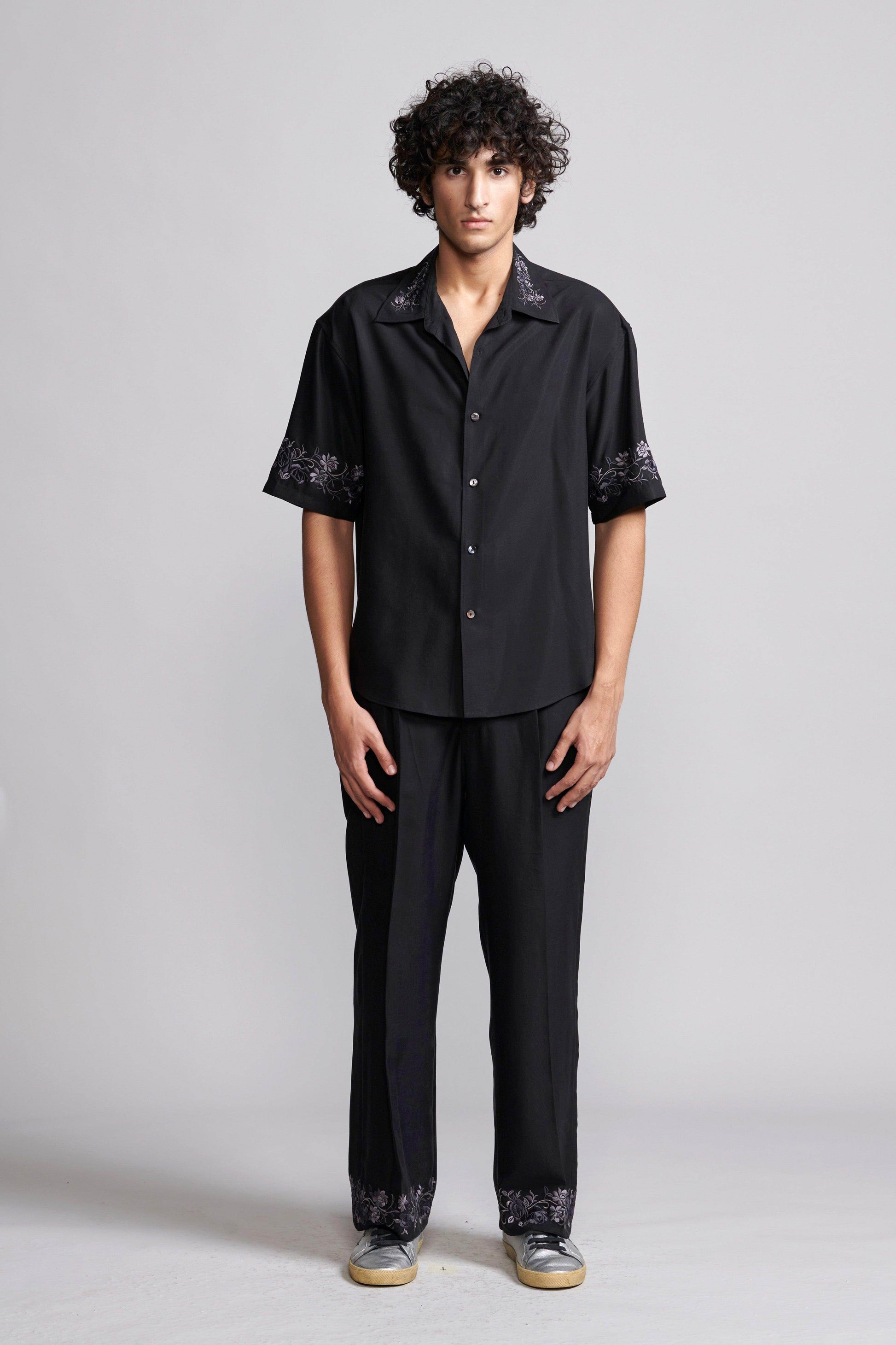 METALLIC EMBROIDERED SET - dash and dot