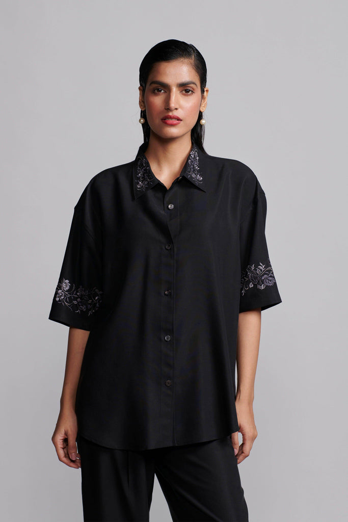 METALLIC EMBROIDERED SET - dash and dot dash and dot