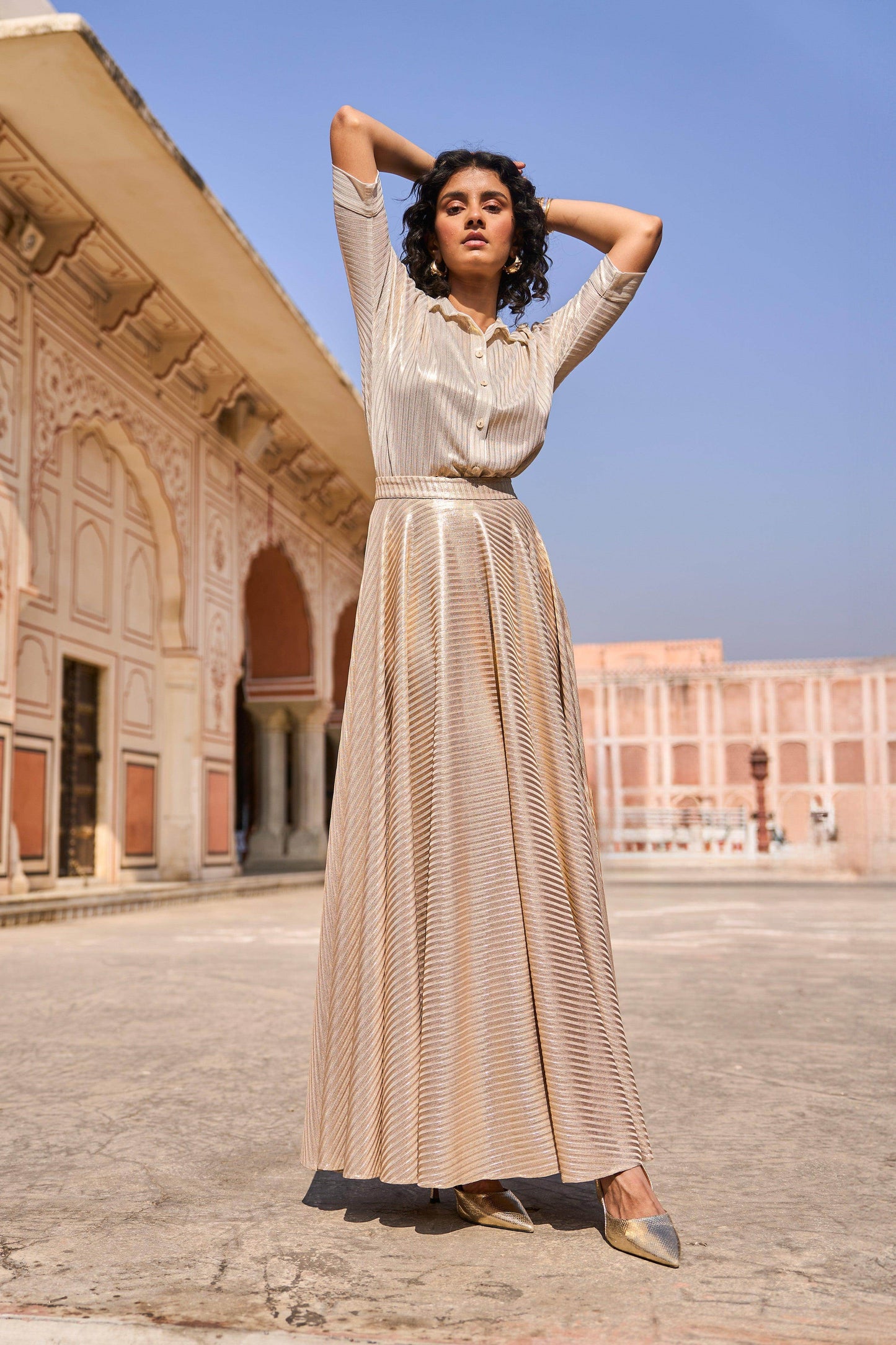 TEXTURED LAMÉ MAXI SKIRT - dash and dot