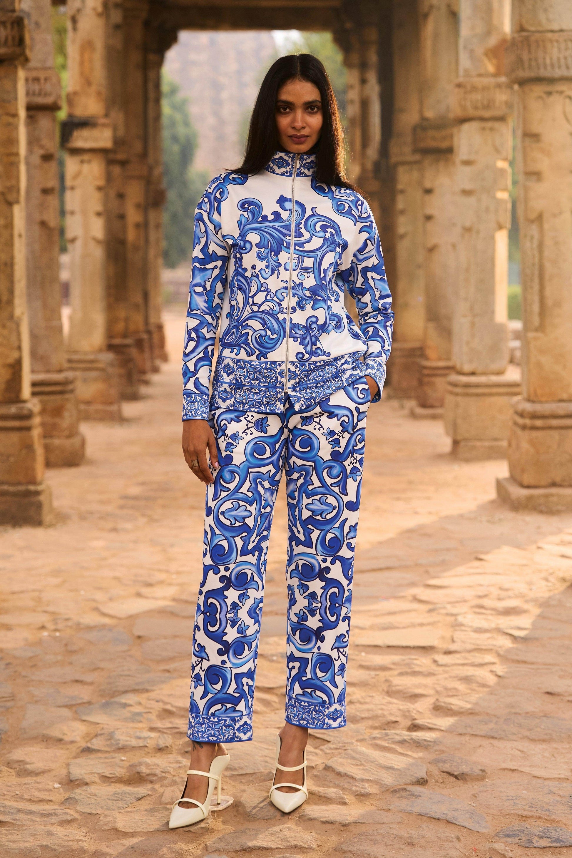 CERAMIC PRINT JOGGER - dash and dot