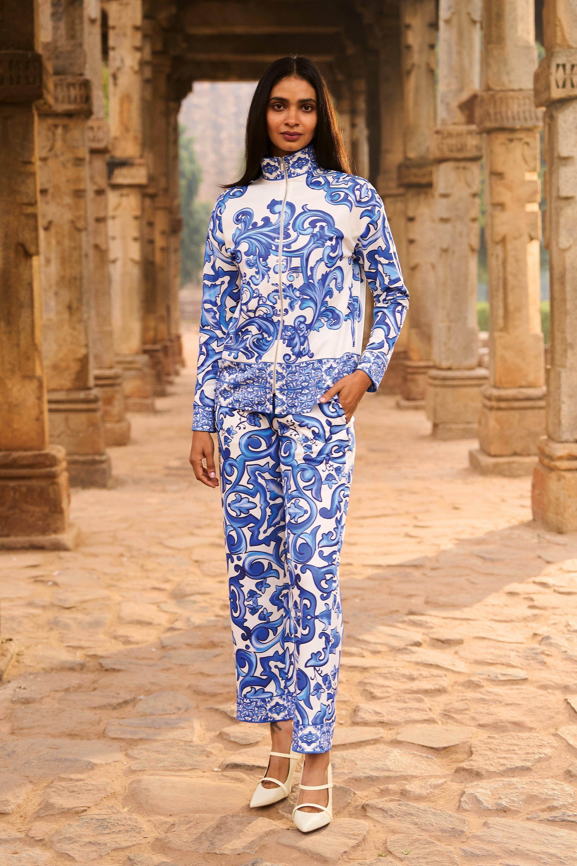 CERAMIC PRINT JOGGER - dash and dot