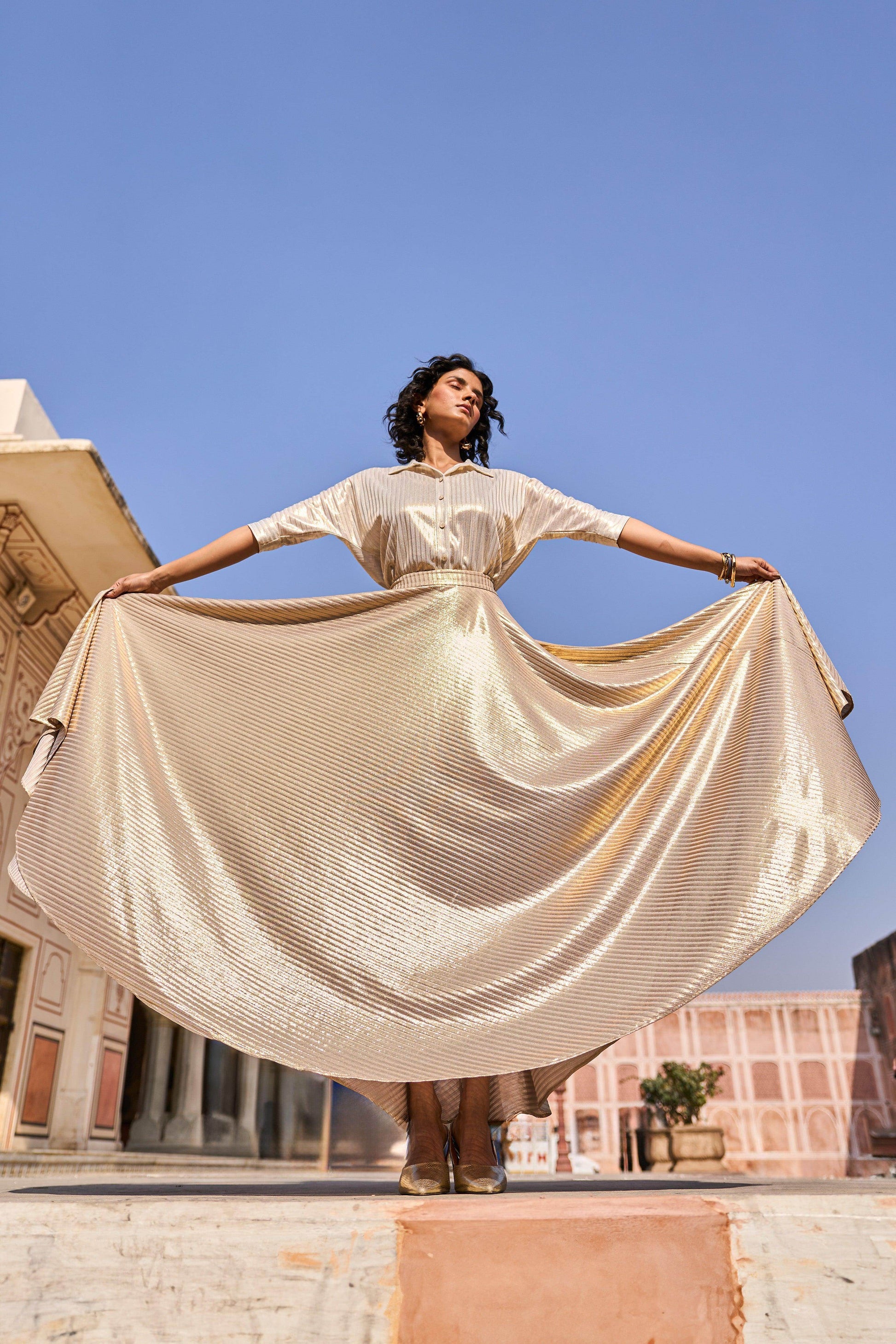 TEXTURED LAMÉ MAXI SKIRT SET - dash and dot