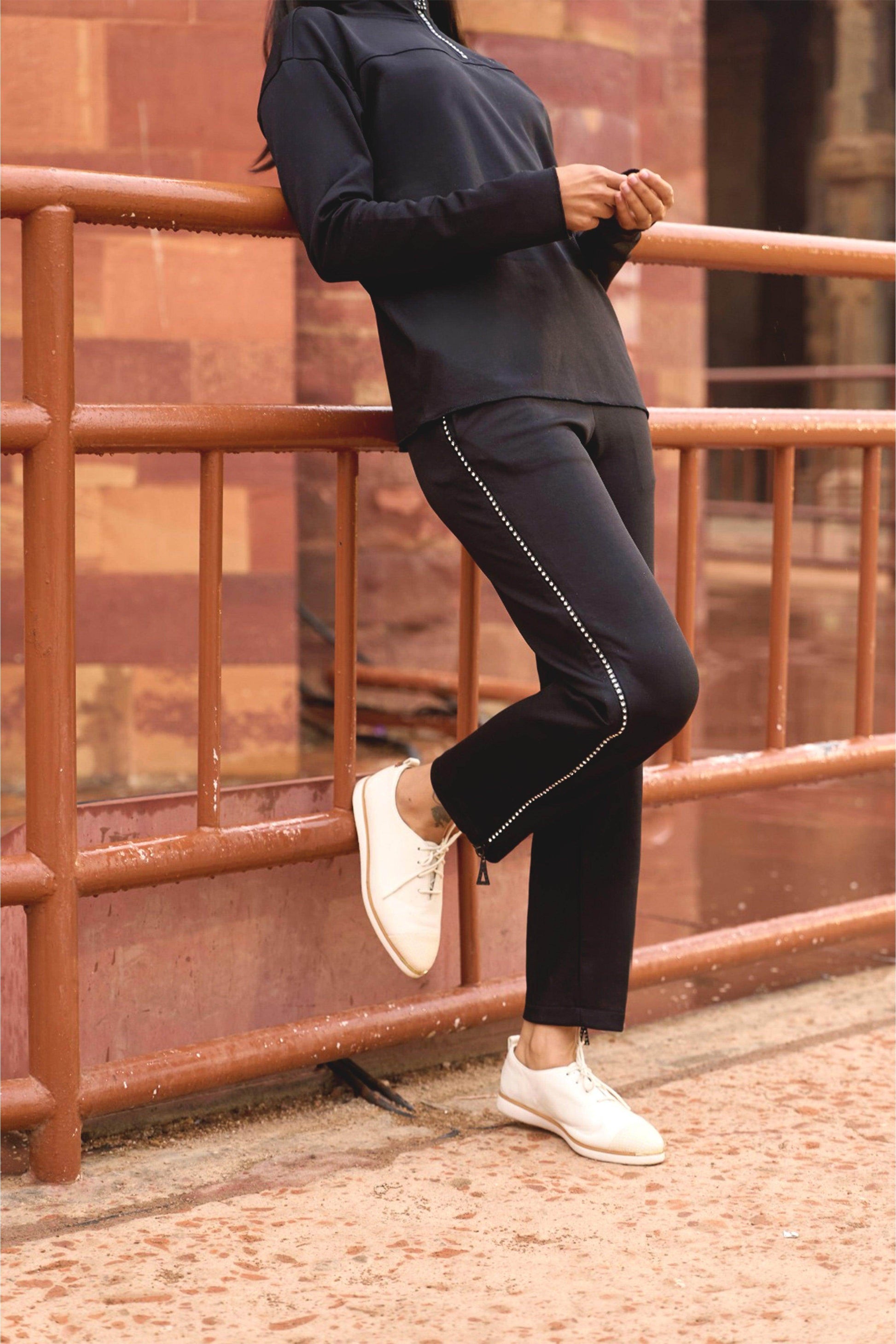 CRYSTAL ZIP JOGGER SET - dash and dot