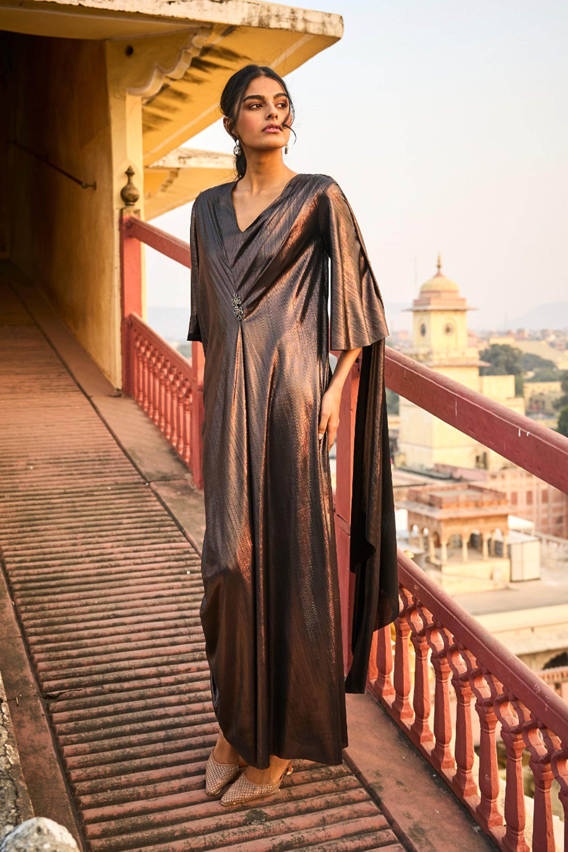 SARI DRAPE KAFTAN - dash and dot