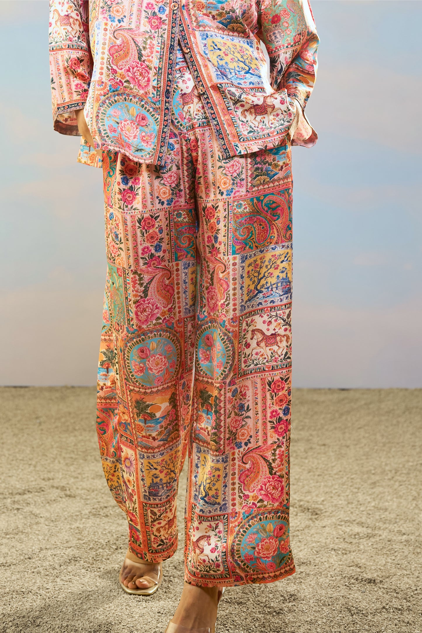 ORNAMENTAL PRINT PANT
