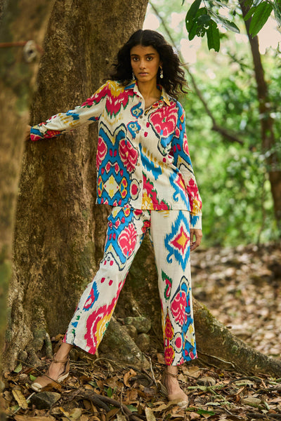 IKAT PRINT SHIRT - dash and dot