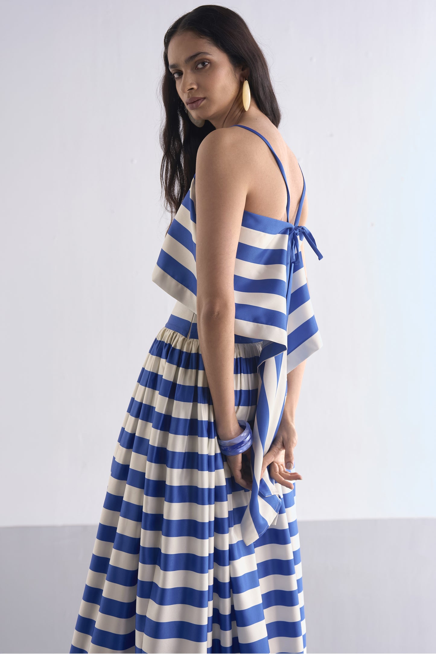 BACK KNOT DRAPED STRIPE TOP