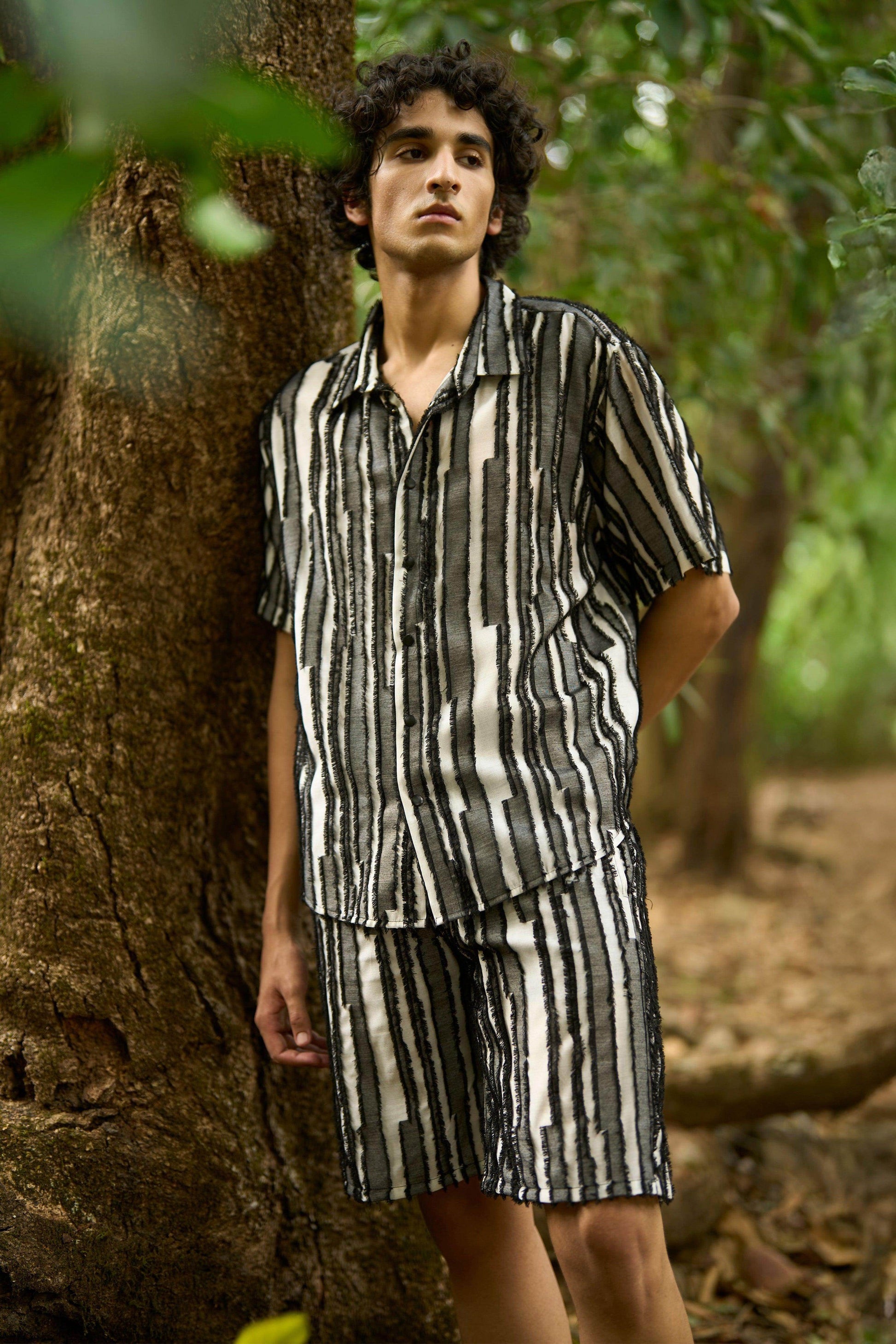 TEXTURED STRIPE SET - dash and dot