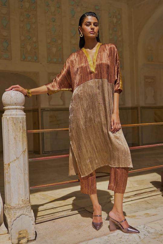 LAMÉ BLOCKED TUNIC AND PANT SET - dash and dot