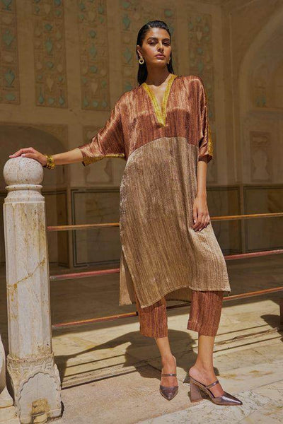 LAMÉ BLOCKED TUNIC AND PANT SET - dash and dot