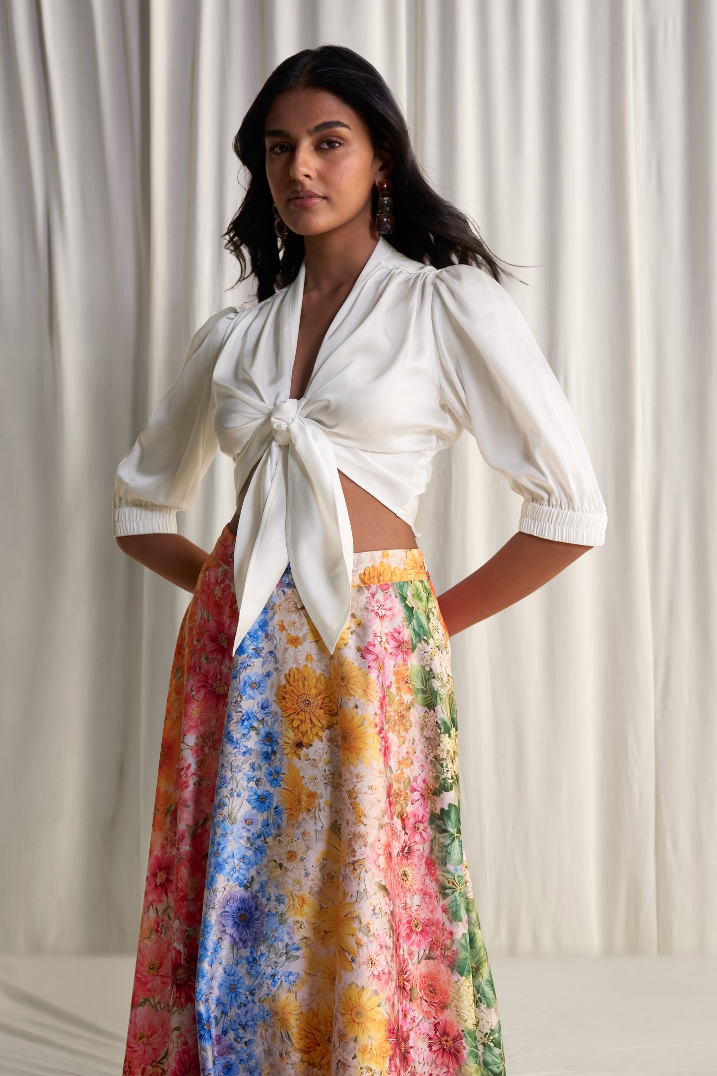 FRONT-TIE TOP & MULTI-FLORAL MAXI SKIRT